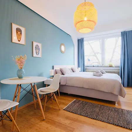 Modernes Studio-apartment Zentral Gelegen Apartment