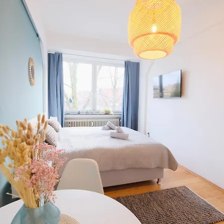 Modernes Studio-apartment Zentral Gelegen *