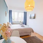 Modernes Studio-apartment Zentral Gelegen *