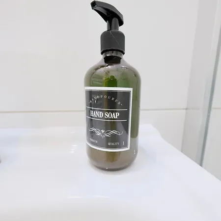 公寓 Modernes Studio-apartment Zentral Gelegen *